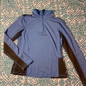 Women’s half zip athletic shirt